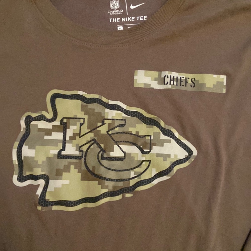 COPY - Kansas City chiefs salute to service shirt